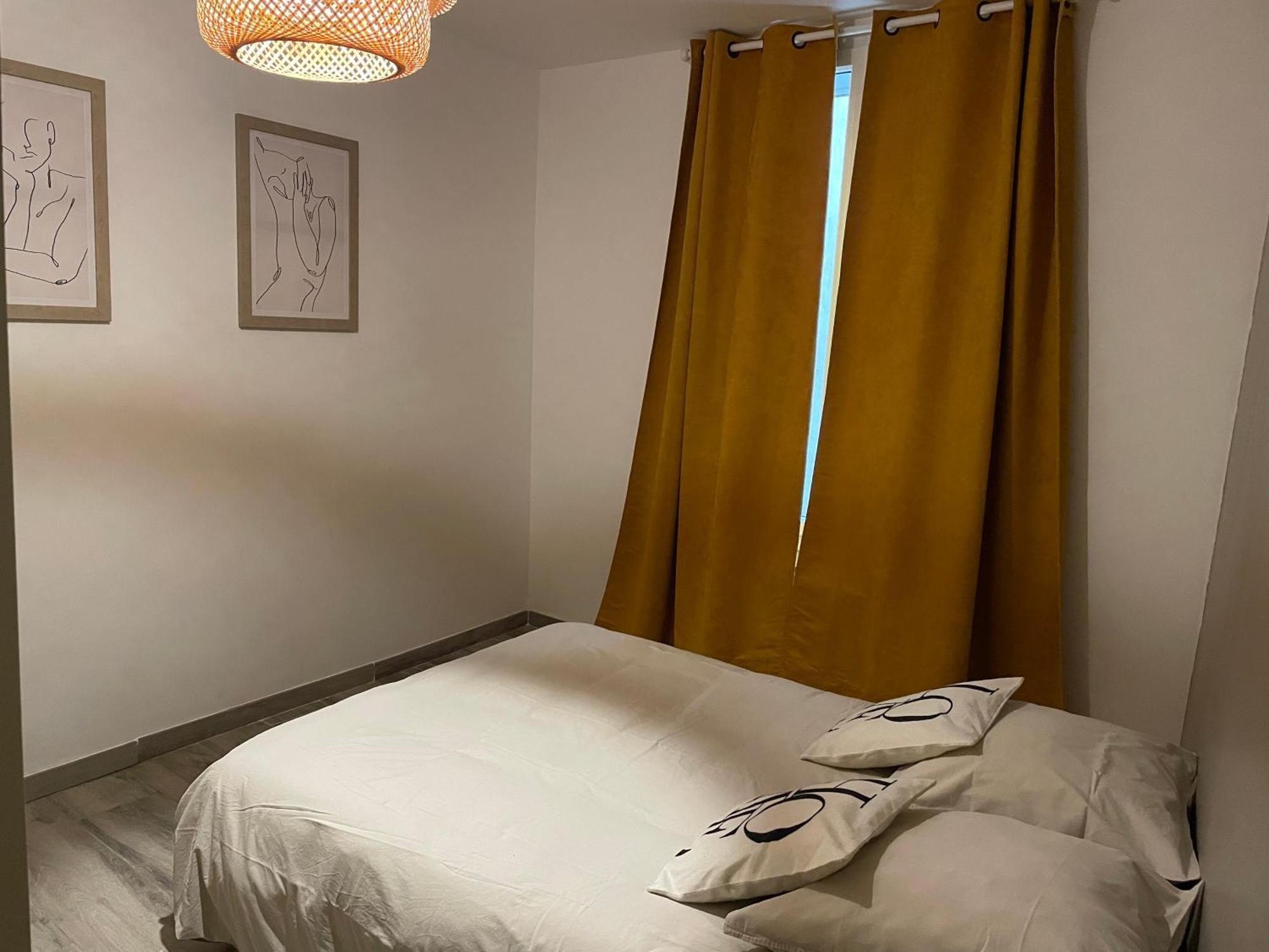 Appartement Coquet Dans Le Centre De Meze Ngoại thất bức ảnh